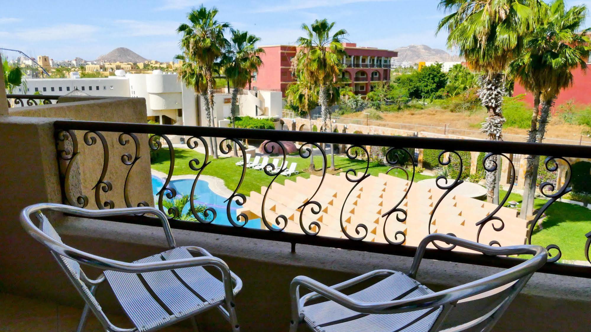El Ameyal Hotel And Family Suites Кабо-Сан-Лукас Экстерьер фото